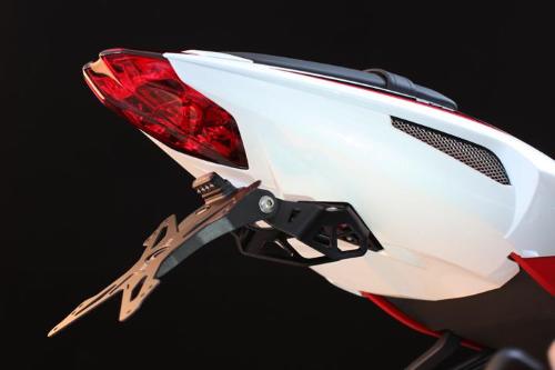Kit Portatarga Reclinabile Per Triumph Daytona E Street Triple