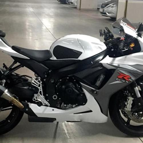 Protezione laterale antiscivolo serbatoio GSX-R 600 750 '11 - '14