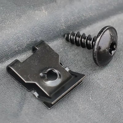 Vite 6 mm con clip